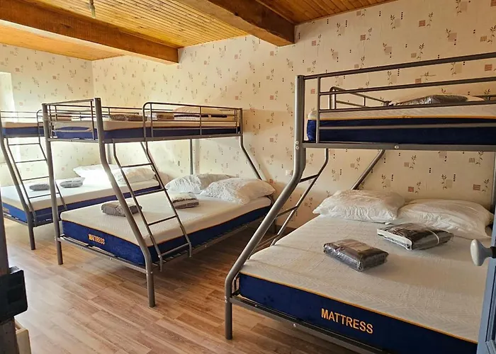 Holiday home Anniversaire, Vacances, Team Building, 1 H De Toulouse Puymaurin